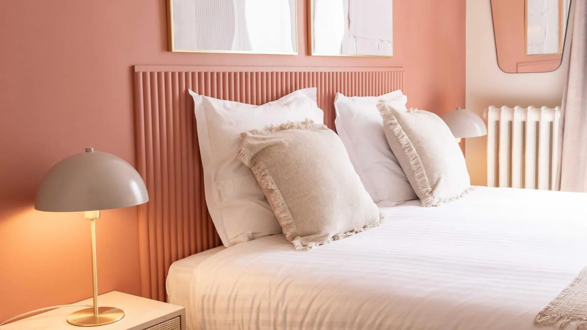 Chic Apartment - 5Br-10P - Grenelle-Eiffel Tower Paris 0*,  France