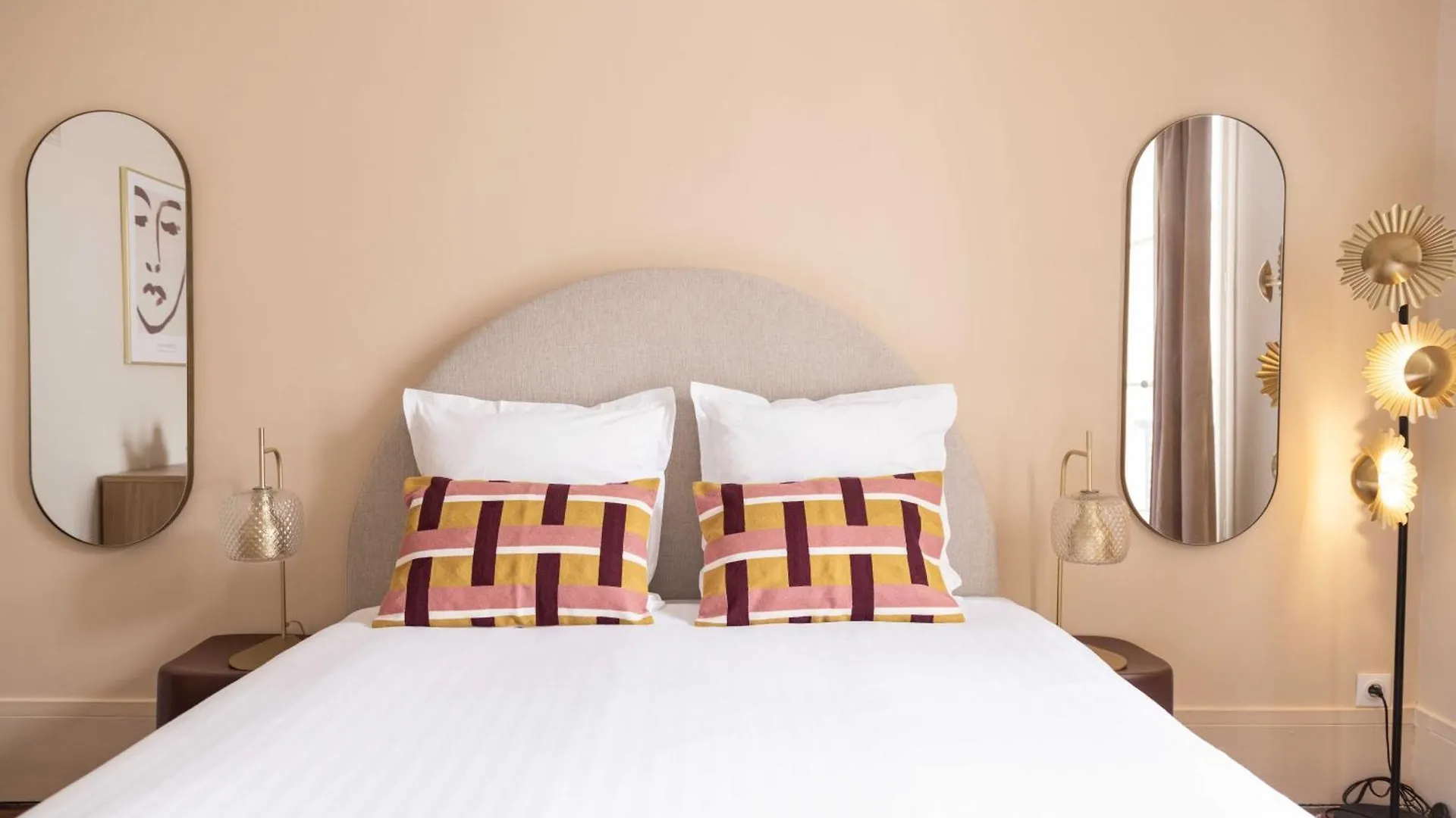 Chic Apartment - 5Br-10P - Grenelle-Eiffel Tower Paris