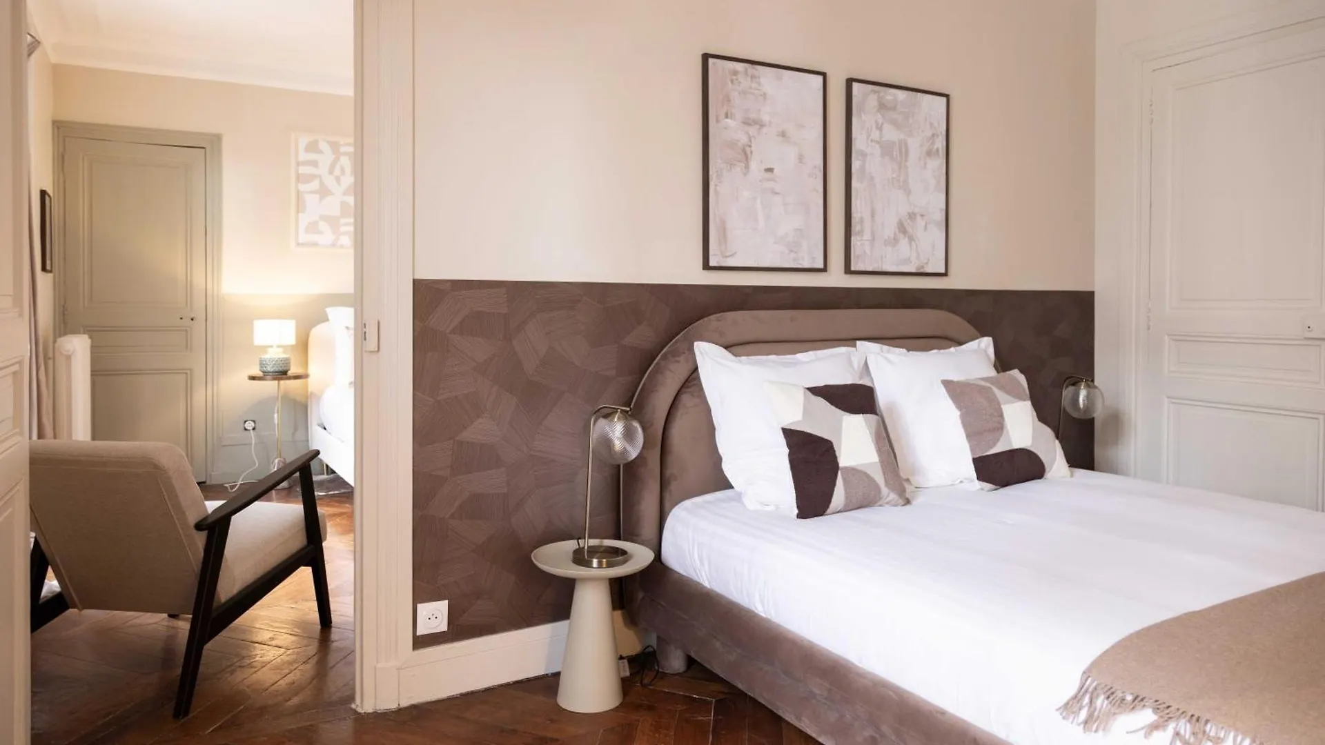 Chic Apartment - 5Br-10P - Grenelle-Eiffel Tower Paris