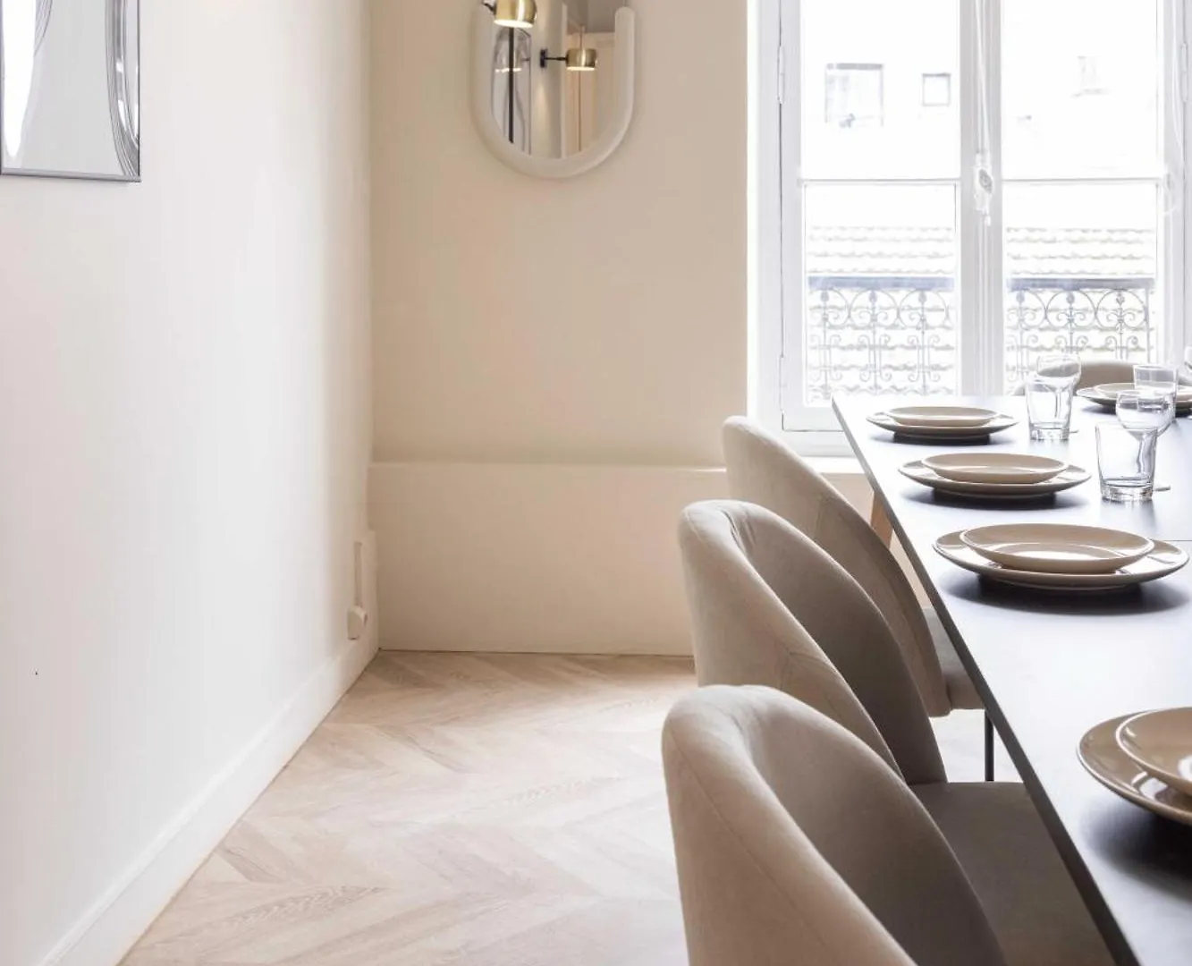 Chic Apartment - 5Br-10P - Grenelle-Eiffel Tower Paris France